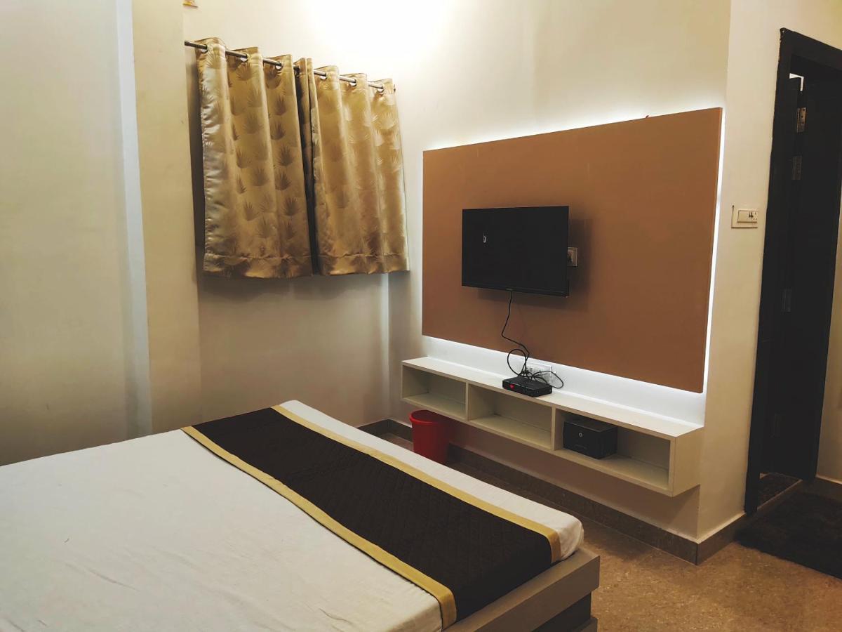 Hotel The Shree Jee Palace Mirzapur Экстерьер фото