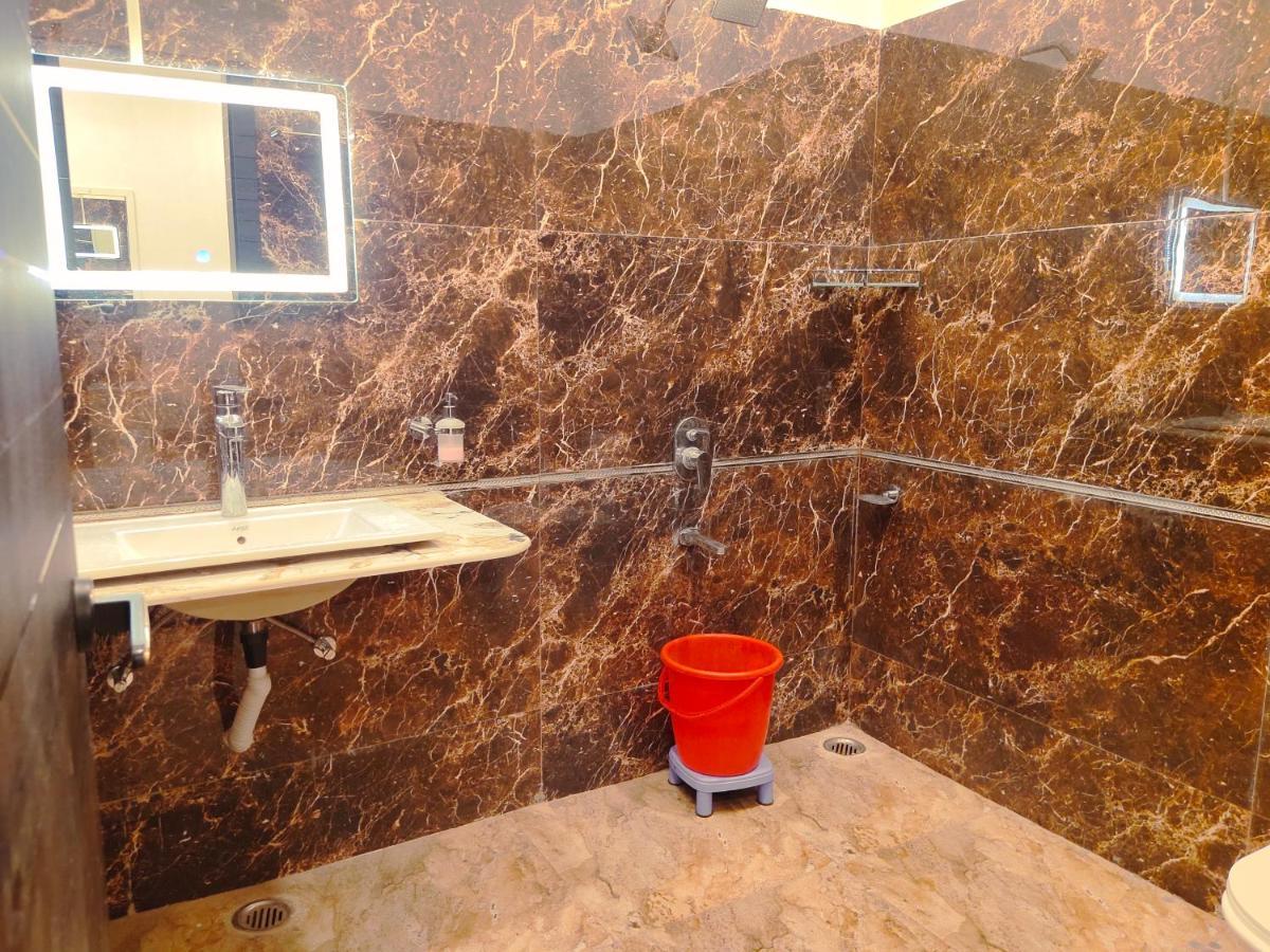 Hotel The Shree Jee Palace Mirzapur Экстерьер фото