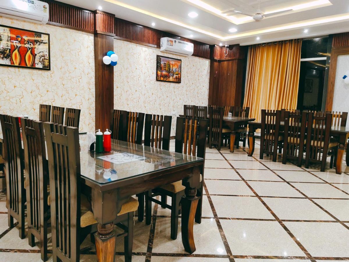 Hotel The Shree Jee Palace Mirzapur Экстерьер фото